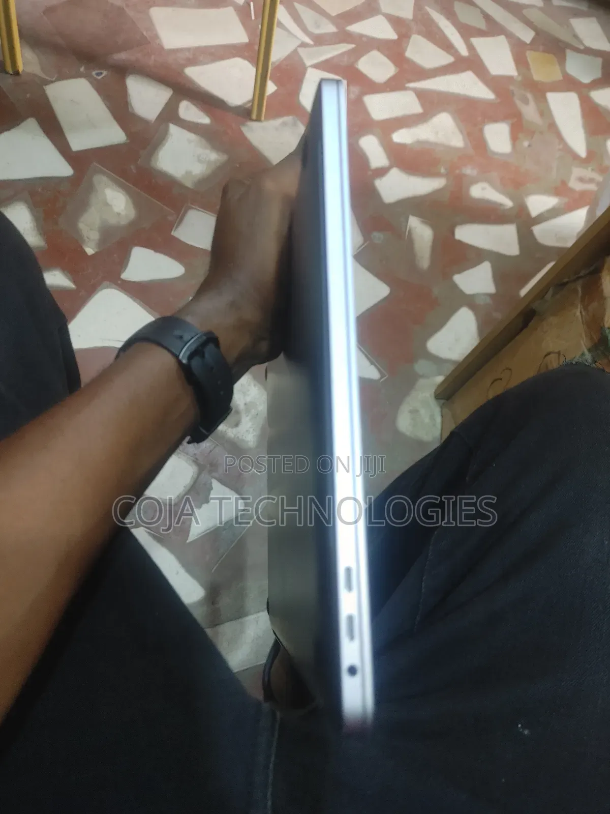 Laptop Apple MacBook Pro 2019 16GB Intel Core I7 SSD 512GB