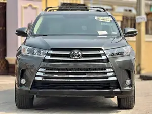Photo - Toyota Highlander 2014 Gray