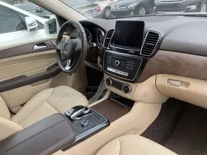 Mercedes-Benz GLE-Class GLE 350d 4MATIC 2018 White