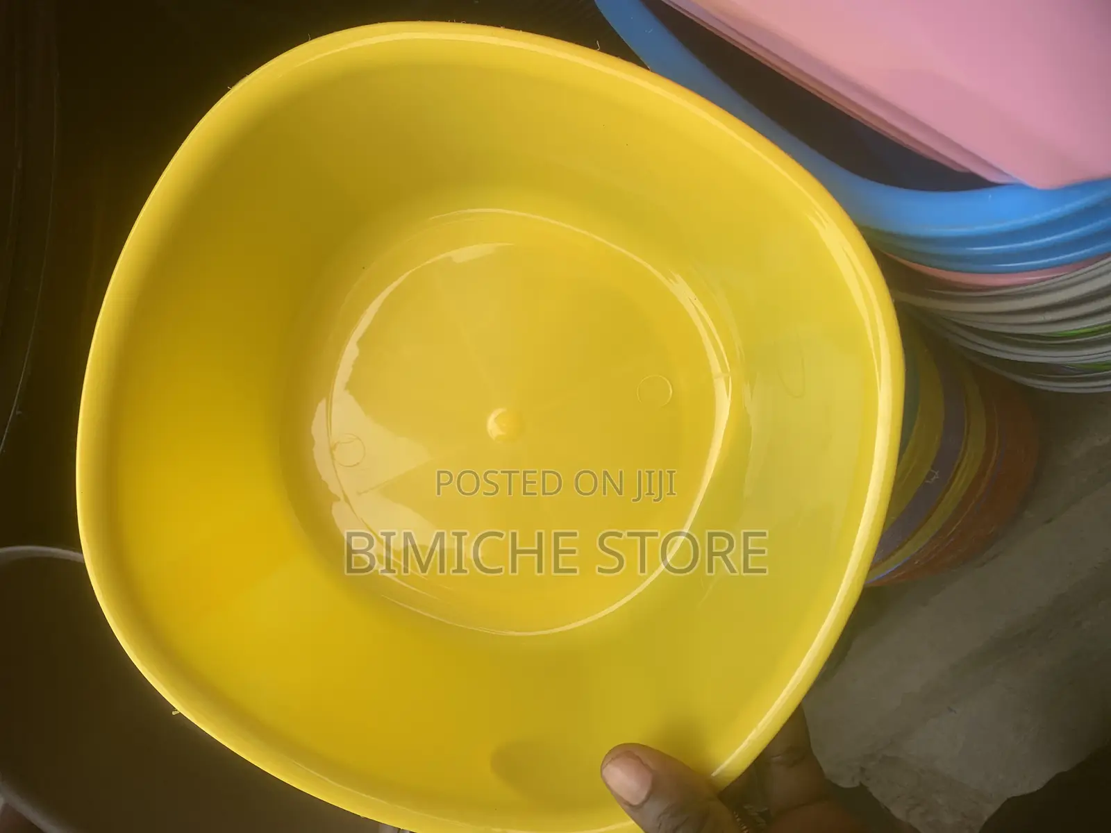 Souvenirs Plastic Bowl (12 Pieces)