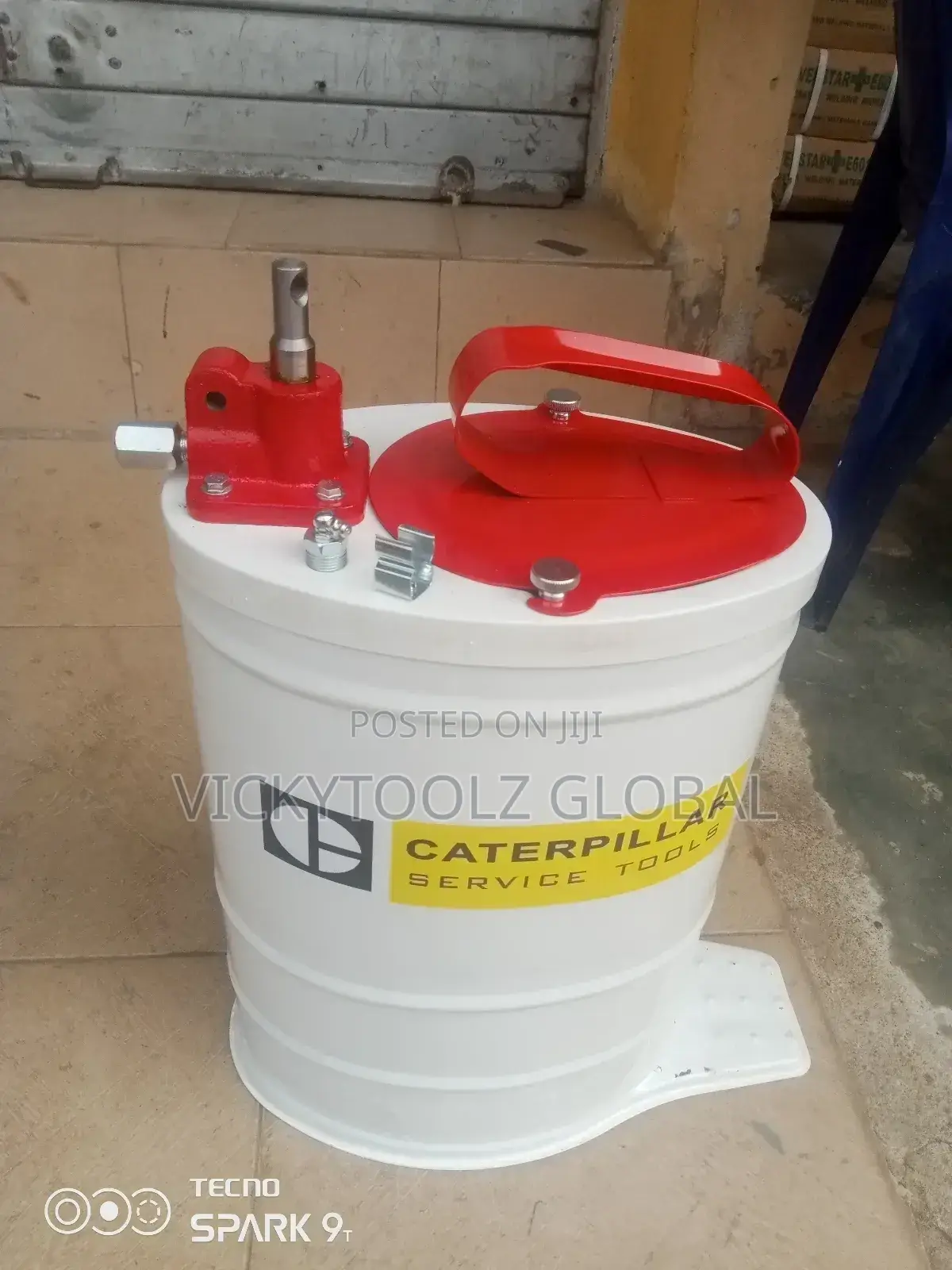Grease Bucket