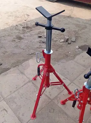 V-Head Adjustable Folding Pipe Stand