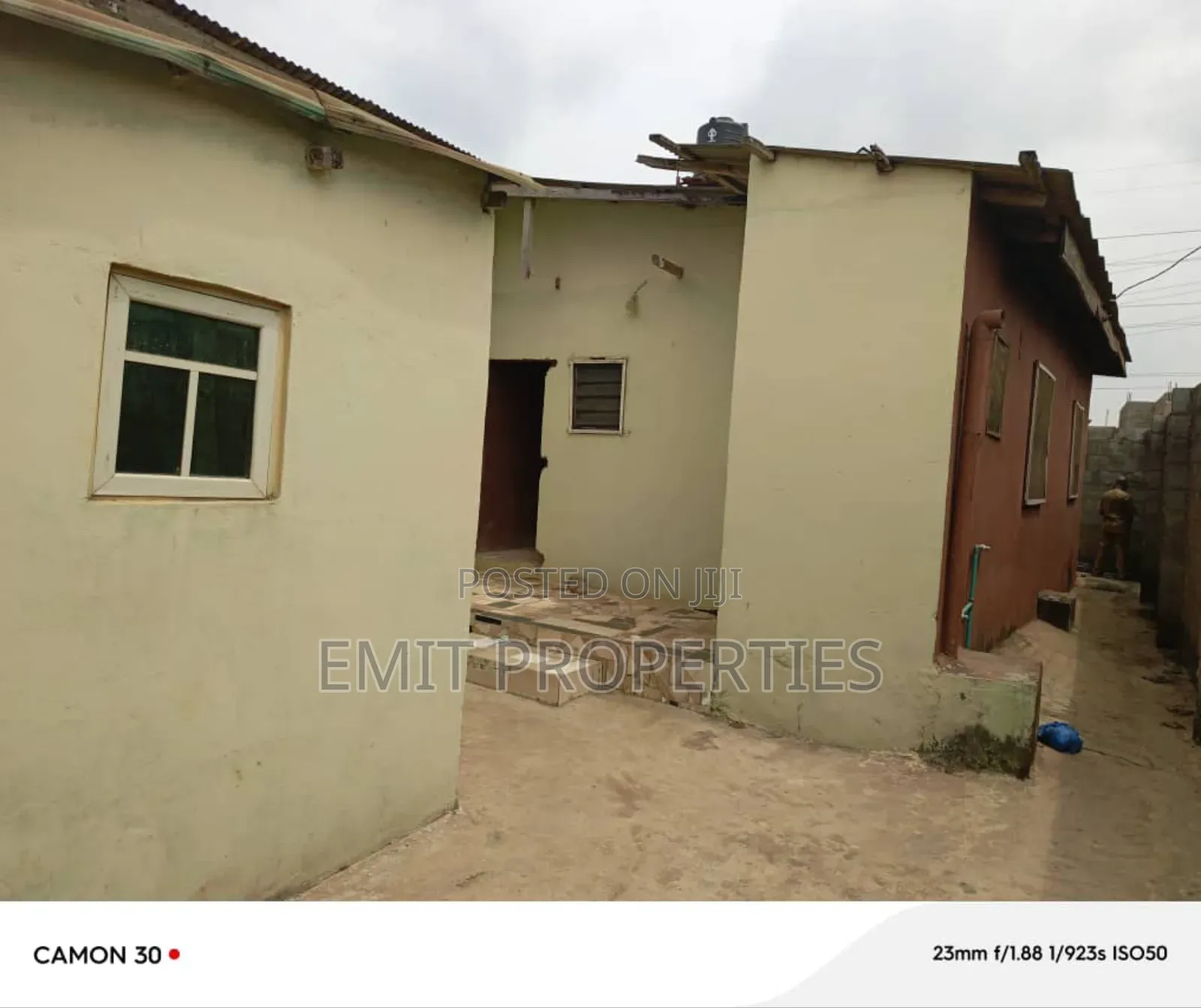 1bdrm Block of Flats in Abule Egba for sale