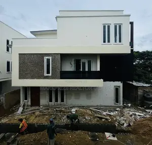 5bdrm Duplex in Adeniyi Jones Ikeja for sale