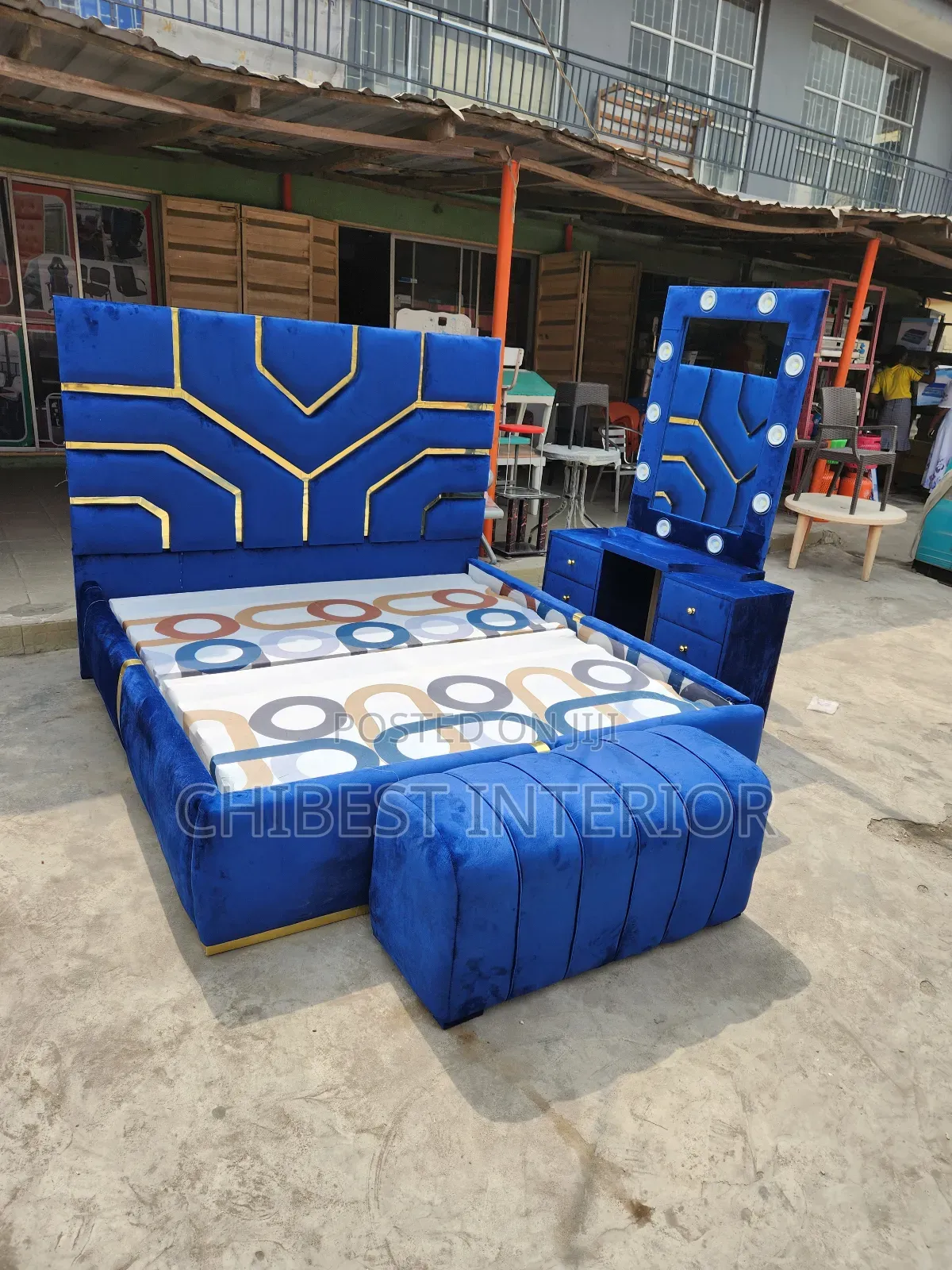 Padded 6by6 Bed Stand