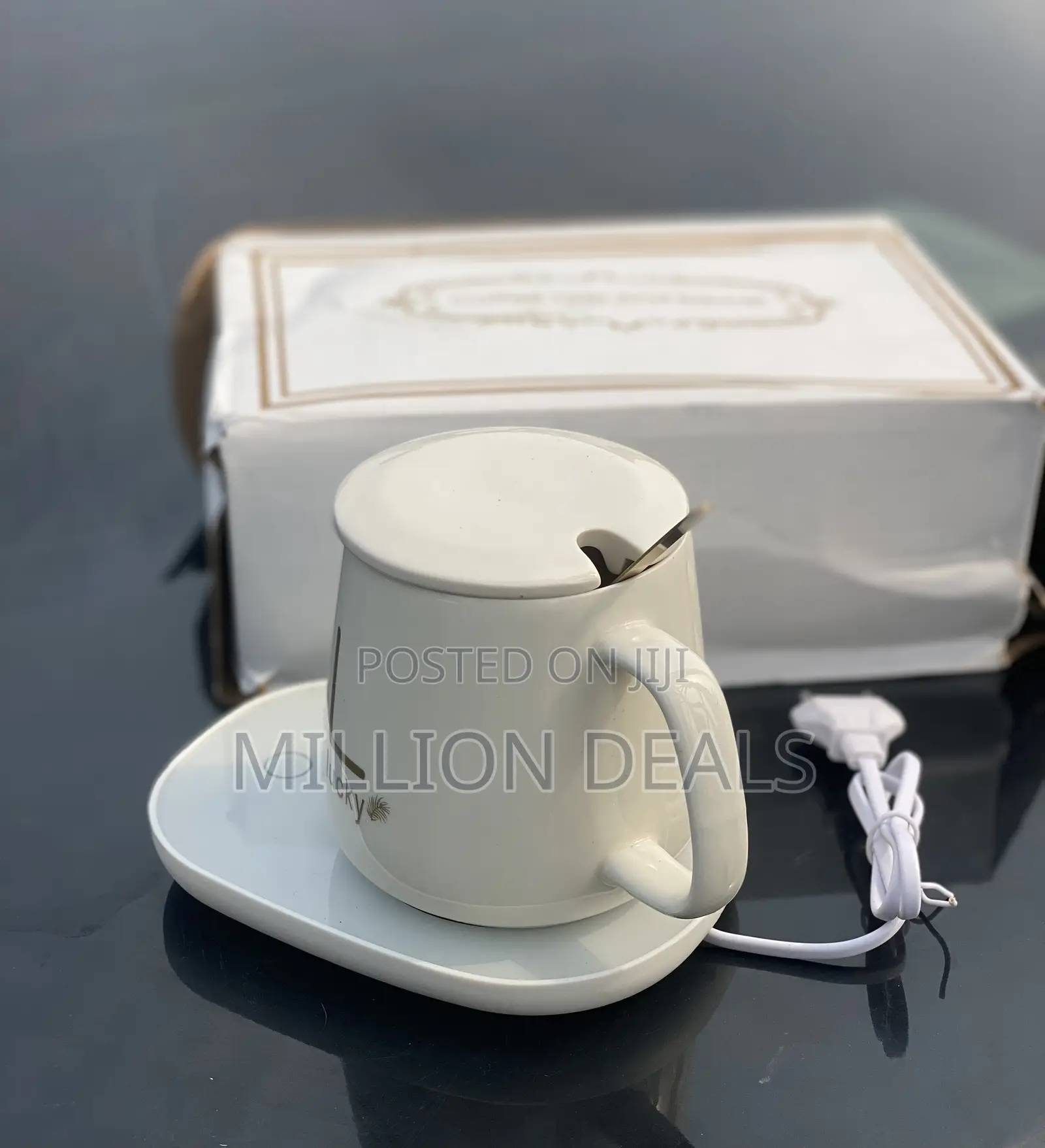 Stylish Ceramic Coffee Mug With Heating Pad