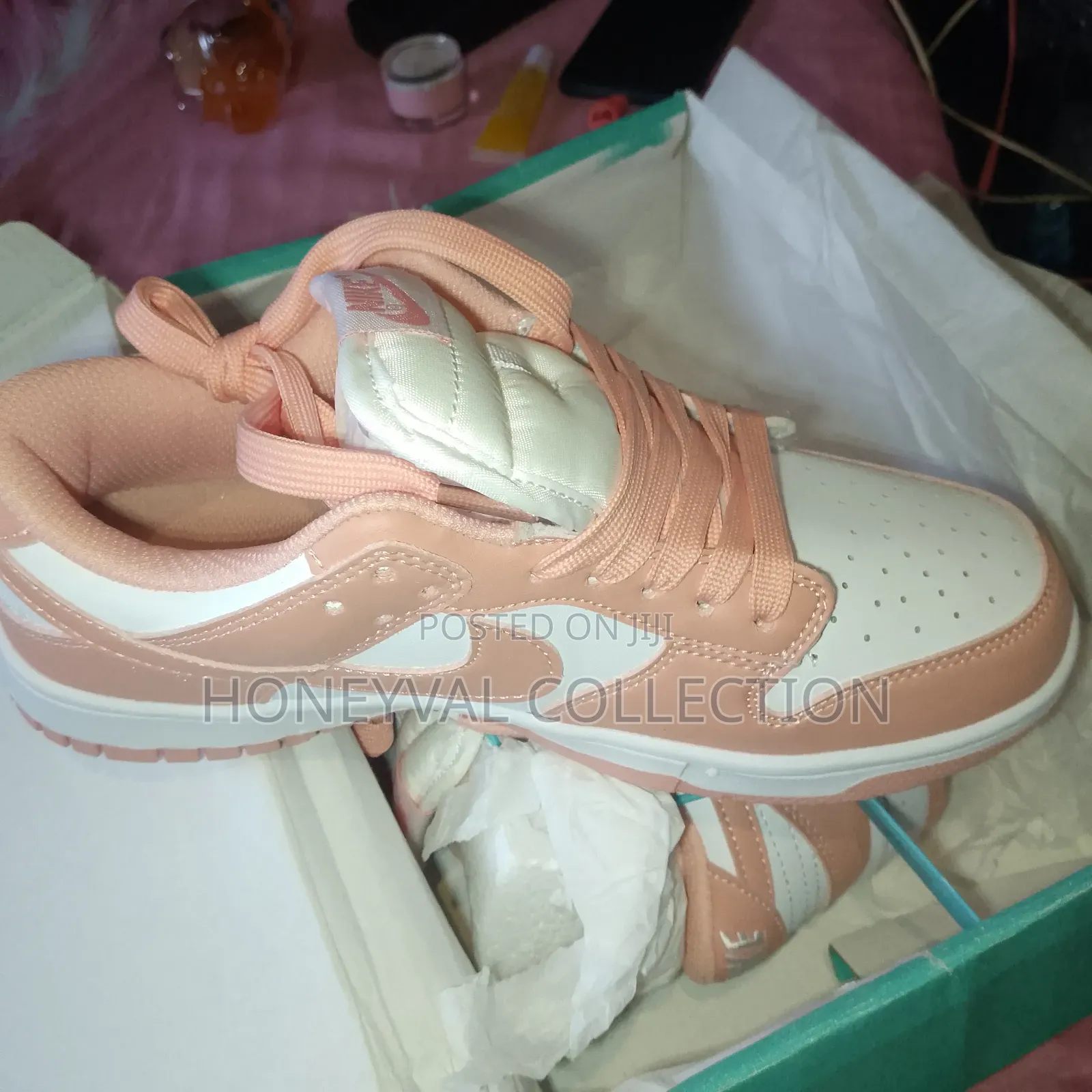 Nike Sneakers