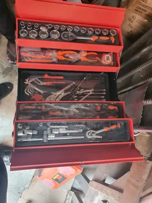 85pcs Tools Box