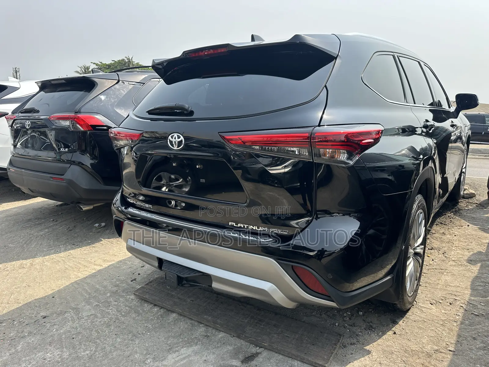 Toyota Highlander Platinum AWD 2020 Black