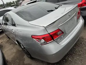 Lexus ES 350 2011 Silver