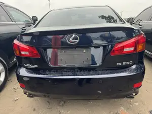 Lexus IS 250 2008 Blue