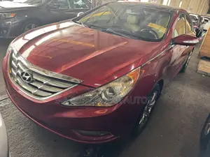 Hyundai Sonata 2013 Red
