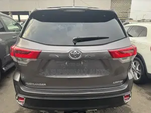 Toyota Highlander 2016 Gray
