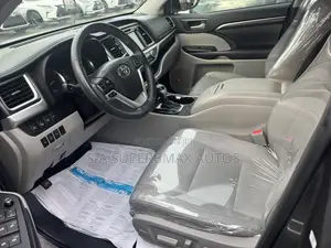 Toyota Highlander 2016 Gray