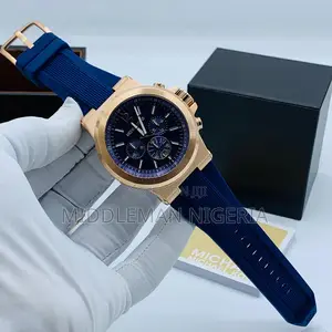 Michael Kors Chronograph Rubber Strap Wrist Watch