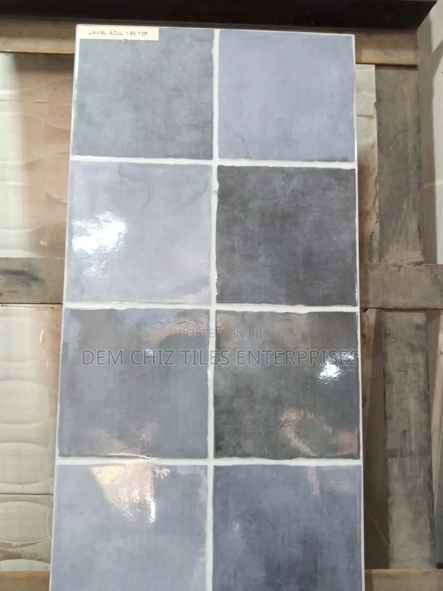 Laval Gris 25*50