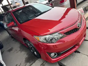 Toyota Camry 2012 Red