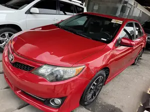 Toyota Camry 2012 Red