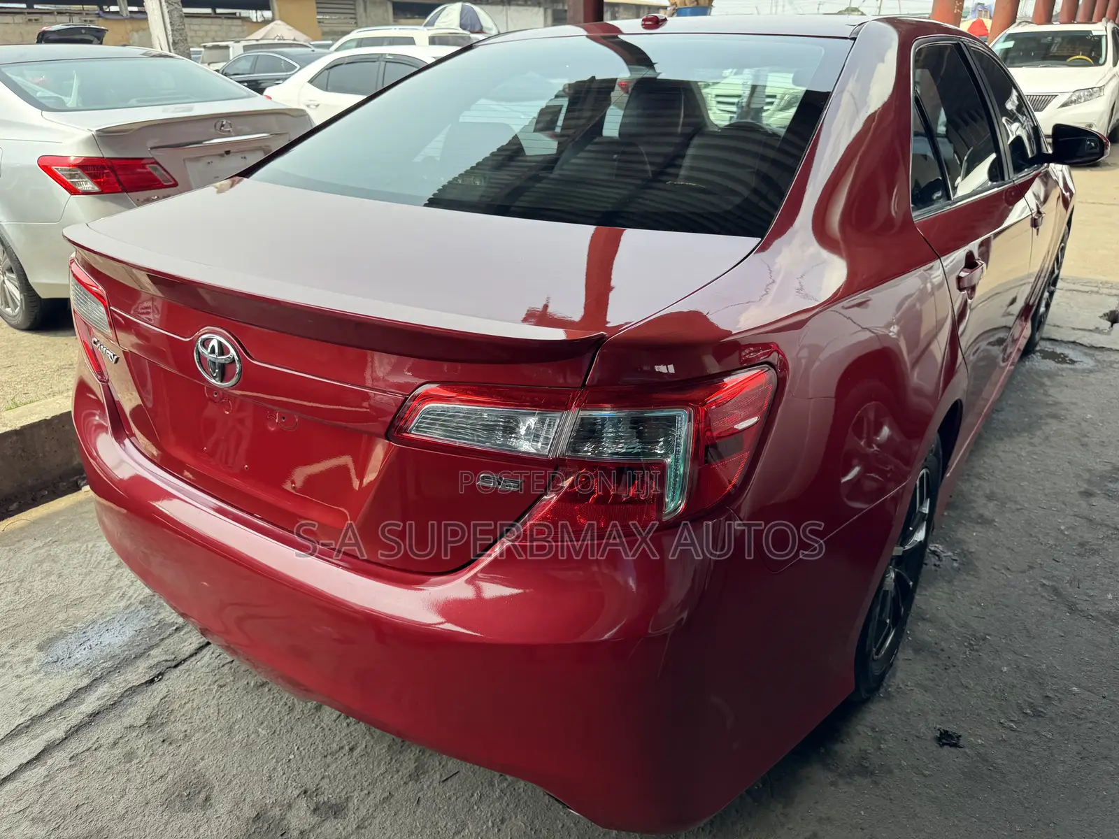 Toyota Camry 2012 Red