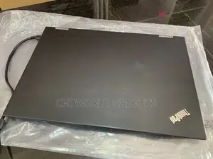 Laptop Lenovo Thinkpad X13 Yoga 16GB Intel Core I7 SSD 256GB