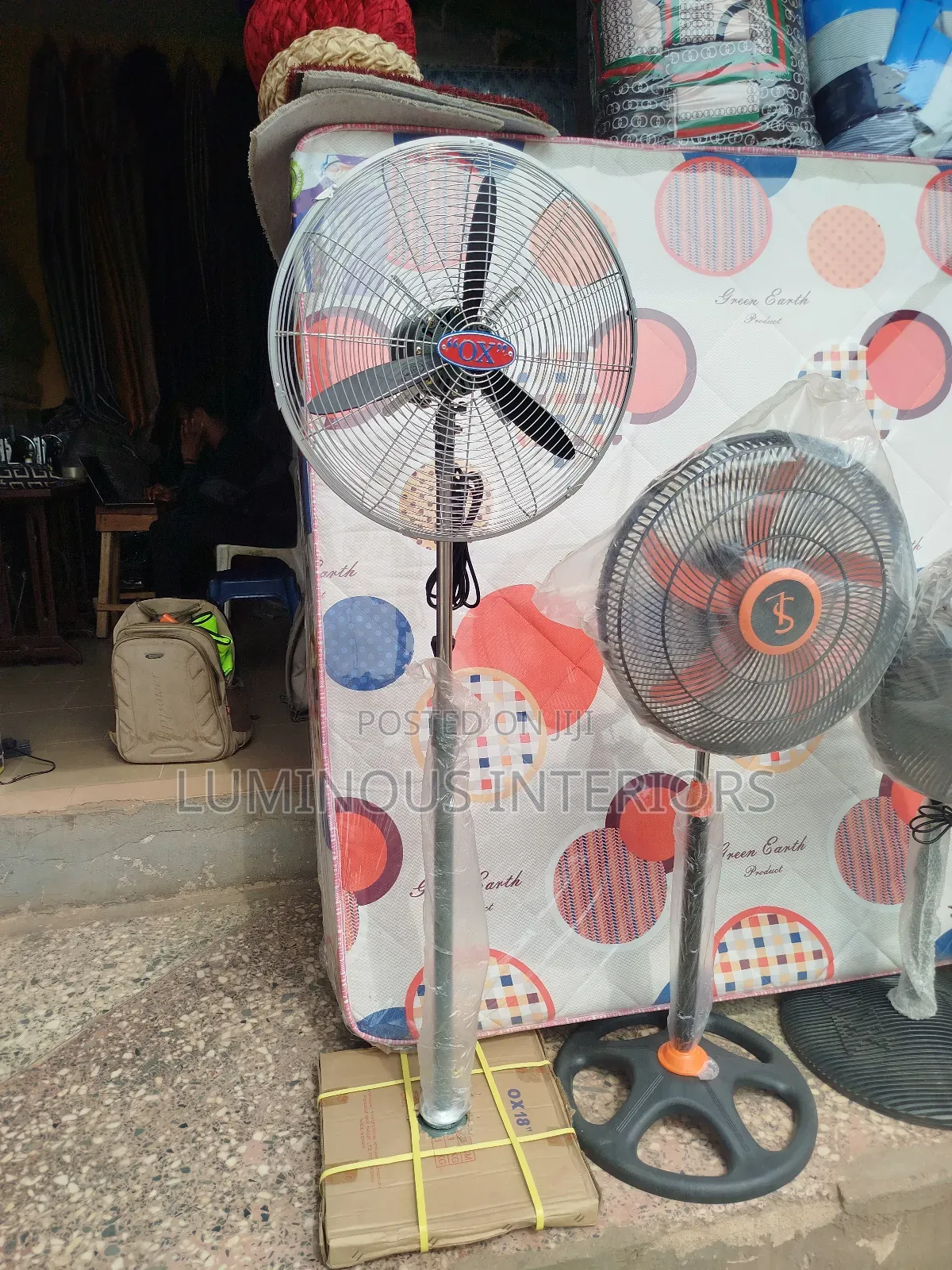 18" Ox Standing Fan