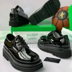 Bottega Veneta Quality Leather Corporate Shoe