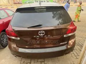 Toyota Venza 2014 Brown
