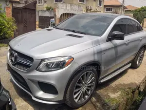 Mercedes-Benz GLE-Class 2016 Silver
