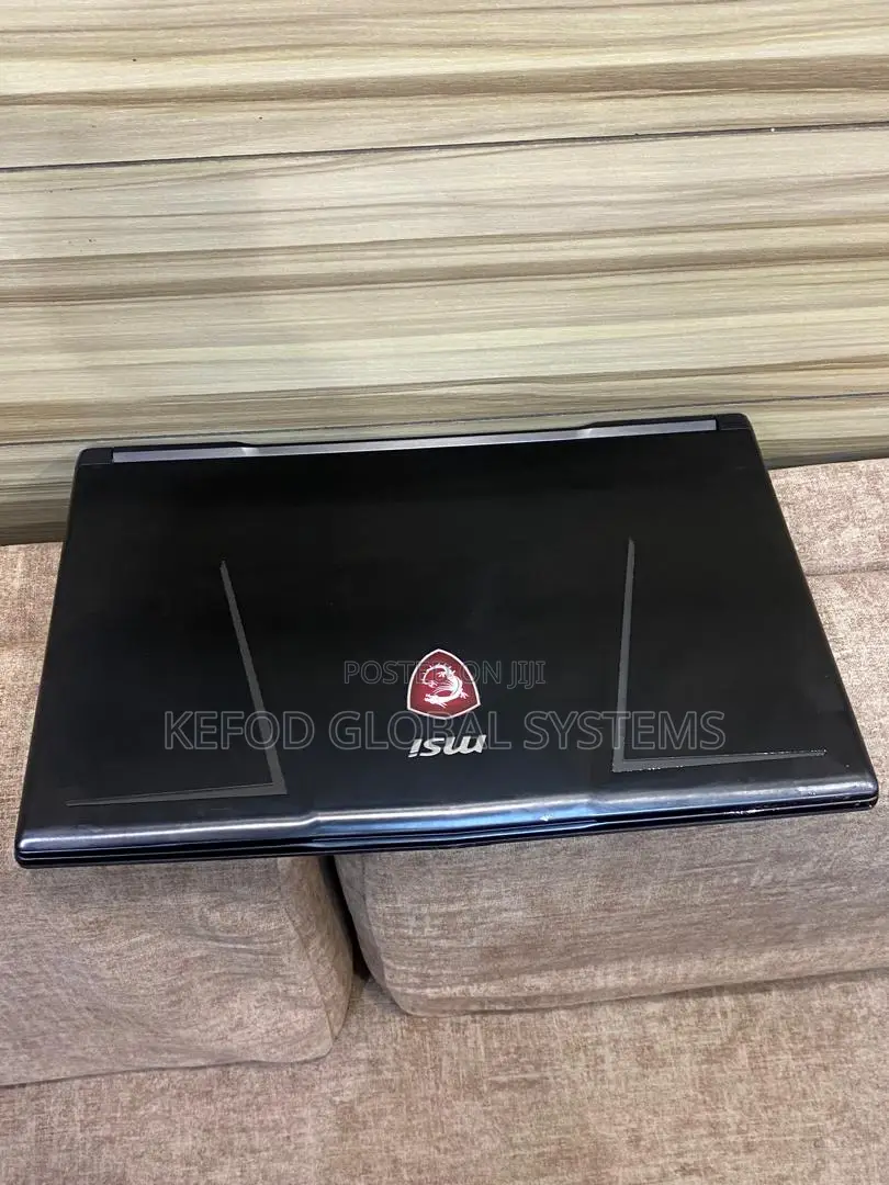 Laptop MSI GE63VR 7RE Raider 32GB Intel Core I7 SSD 1T