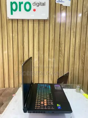 Laptop MSI Pulse GL76 16GB Intel Core I7 SSD 1T