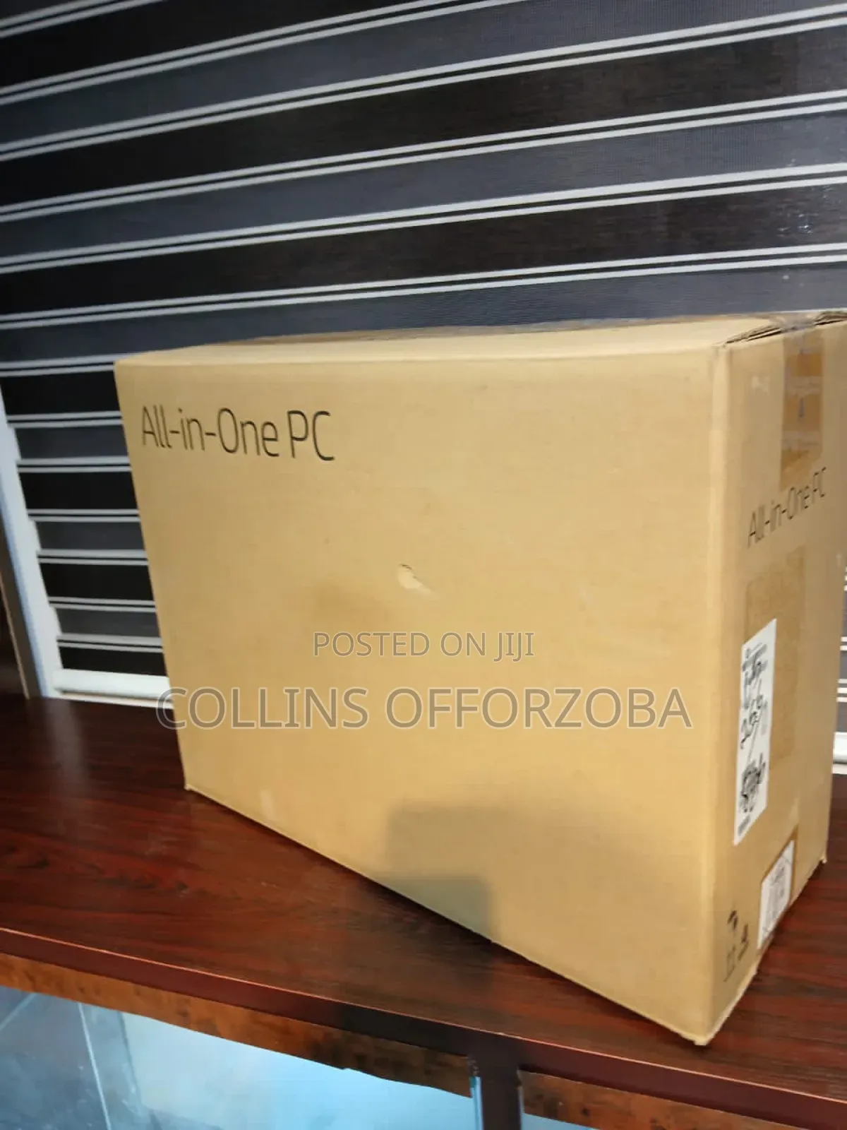 New Desktop Computer HP ProOne 400 G3 8GB Intel Core I5 SSD 256GB