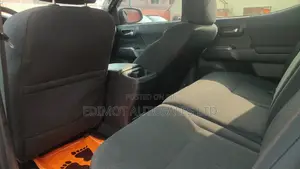 Toyota Tacoma TRD Off Road 2018 Gold
