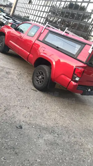 Toyota Tacoma Limited 2018 Red