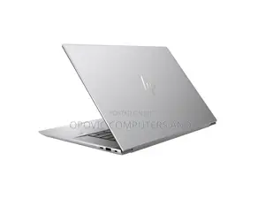 New Laptop HP ZBook Studio 32GB Intel Core I9 SSD 1T