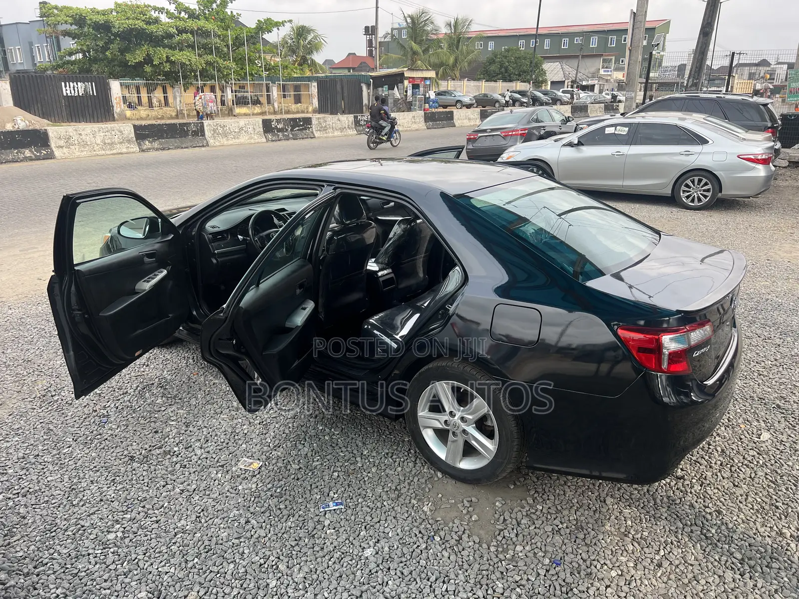 Toyota Camry 2013 Black