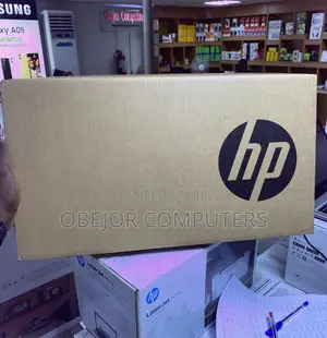 New Laptop HP 15S 8GB Intel Core i5 SSD 512GB