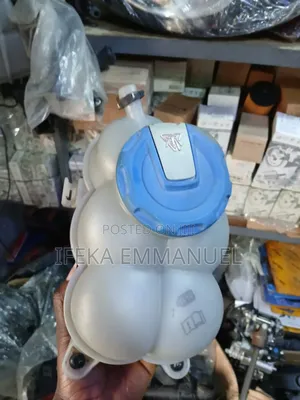 Expansion Tank Audi Q7 2017 (4M0 121 405 J