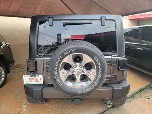 Jeep Wrangler Sport 4x4 2017 Gray