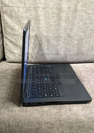 Laptop Dell Latitude 5400 16GB Intel Core I5 SSD 256GB