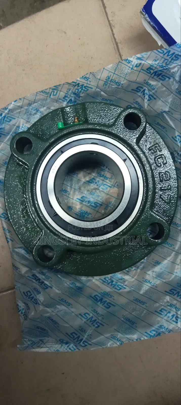 Circle Flange Bearing UCFC217 85MM