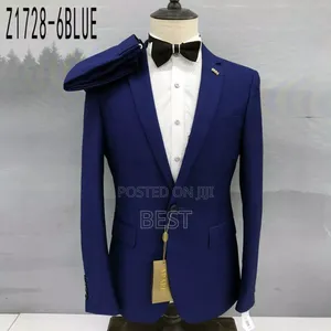 TOP Quality Classic Suit for Men of Class Available in 5 Col
