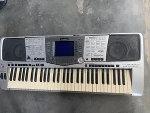 Psr2000 Durable Yamaha Keyboard