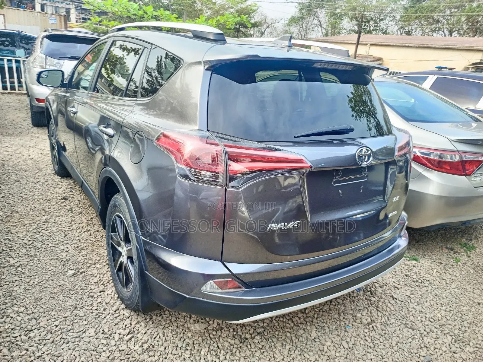 Toyota RAV4 2016 Gray