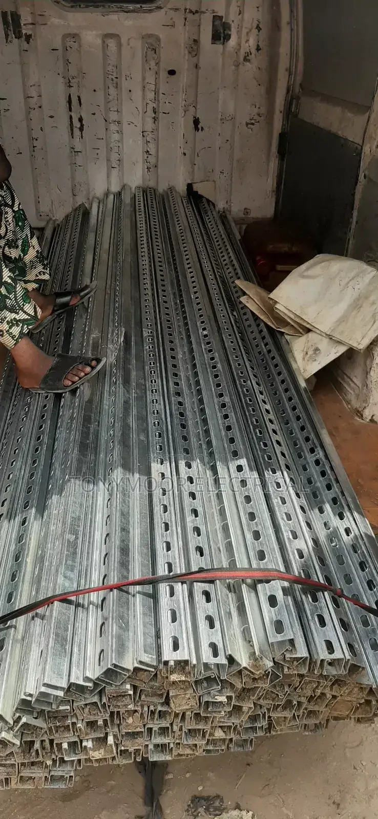 40x40 Unitrus