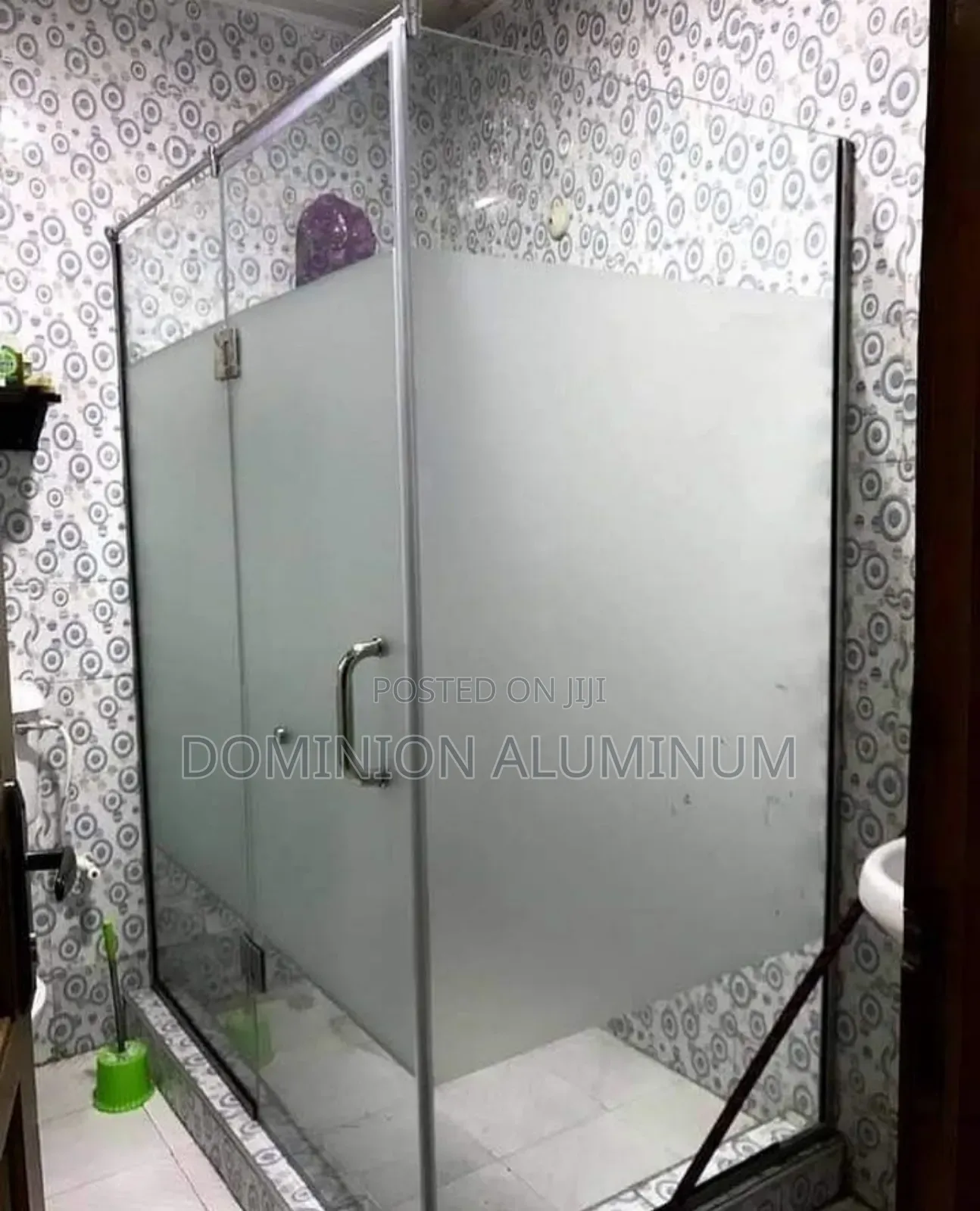 Strong Bathroom Cubicle
