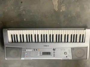 Ypt300 Durable Yamaha Keyboard
