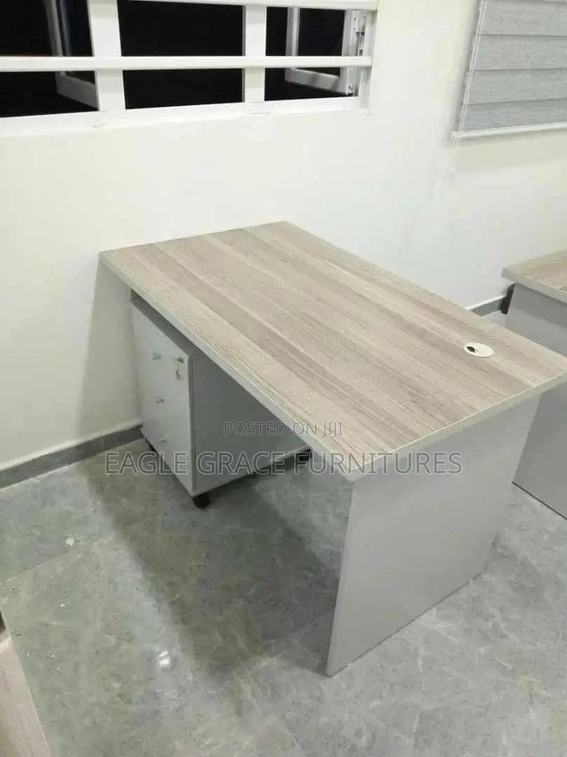 High Quality Office Table With Mobile Drawer
