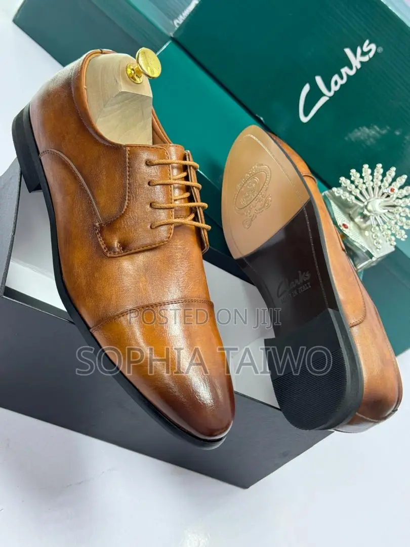 Quality Clarks Leather Shoe for Men