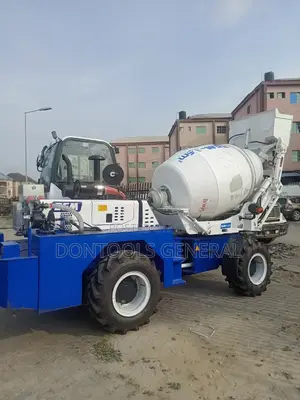 Mobile Self-Loading Concrete Mixer