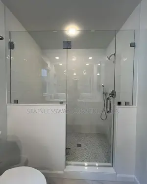Qatar Shower Cubicle Glass